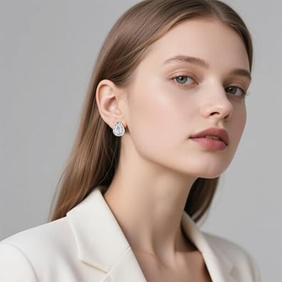 Teardrop Crystal Stud Earrings for Women 925 Sterling Silver Sparkly - Picture 4 of 6